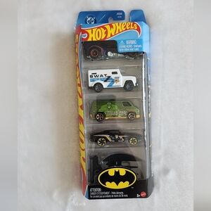 🦇Hot Wheels Batman Themed Toy Car Set, 5 Cars, NWT, Robin, Batgirl, Vintage